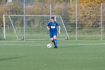 Bild 28 - F SSC Hagen Ahrensburg - SV Frisia 03 Risum-Lindholm : Ergebnis: 2:0